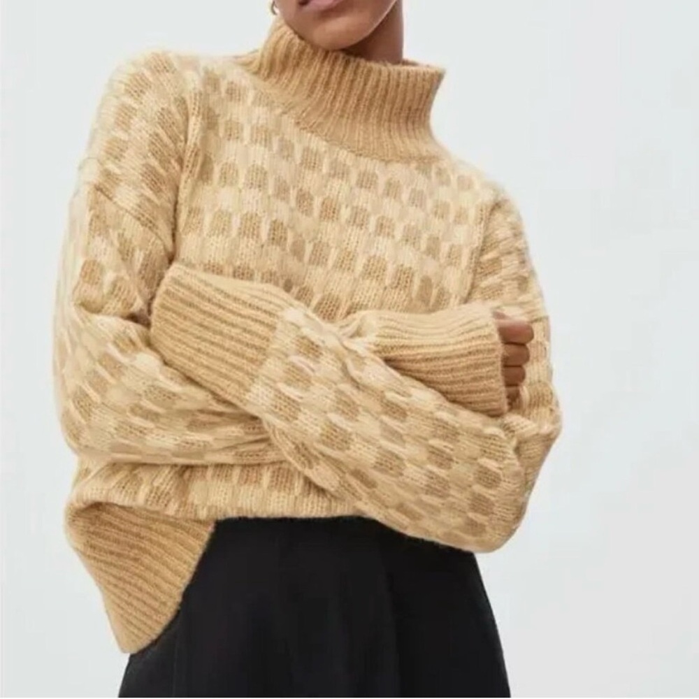Everlane Women’s Cloud Check Cropped Turtleneck Sweater, Golden Oak Size Small
